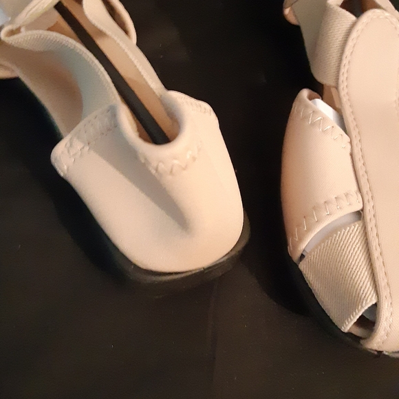 Dr Leonard's Spandex Sandals Fabric Shoe Size 10W Tan - Picture 4 of 4